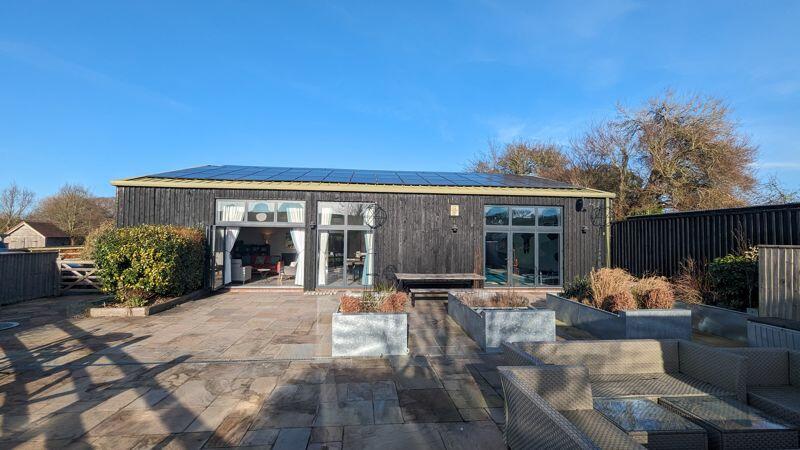 Additional image 20 of Woodyhyde Courtyard with Tennis Court and indoor Swimming Pool