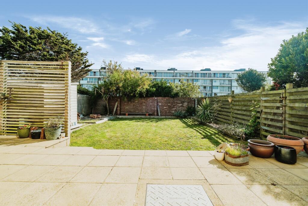 Additional image 7 of Flag Square, Shoreham-By-Sea