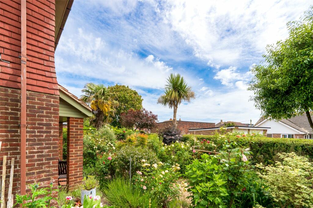 Additional image 18 of Courtlands Close, Goring-by-Sea, Worthing, West Sussex, BN12
