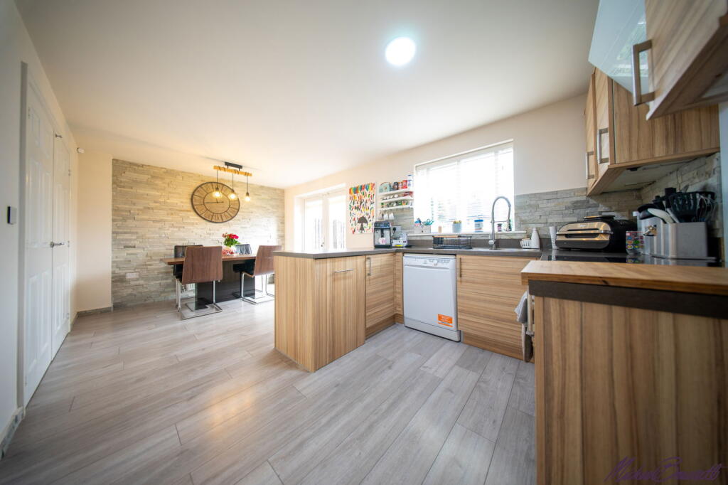 Additional image 2 of Pear Tree Close, Bradford, BD6 2DG