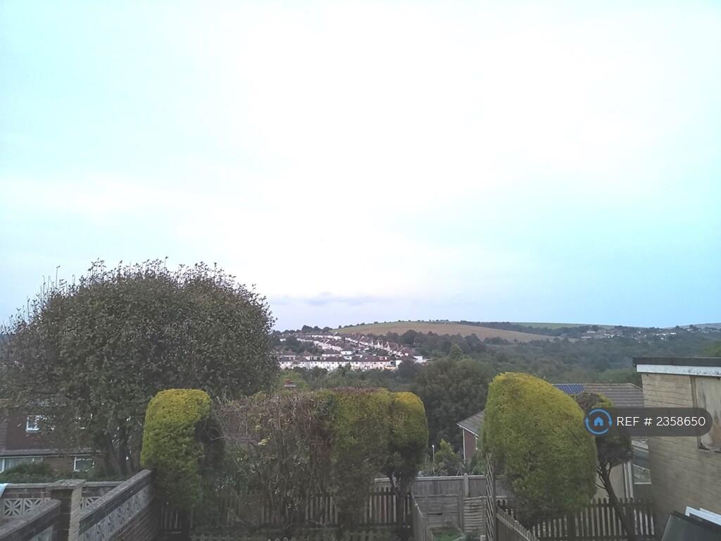 Additional image 19 of Jevington Drive, Brighton, BN2