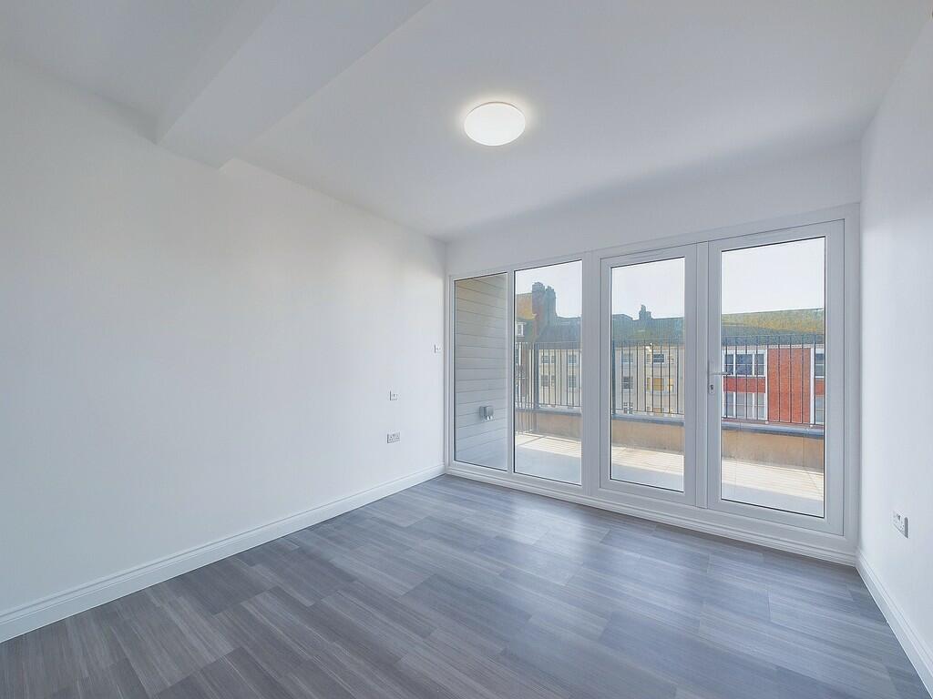 Additional image 9 of Oceanview Heights, Montague Place, Worthing, BN11 3FU