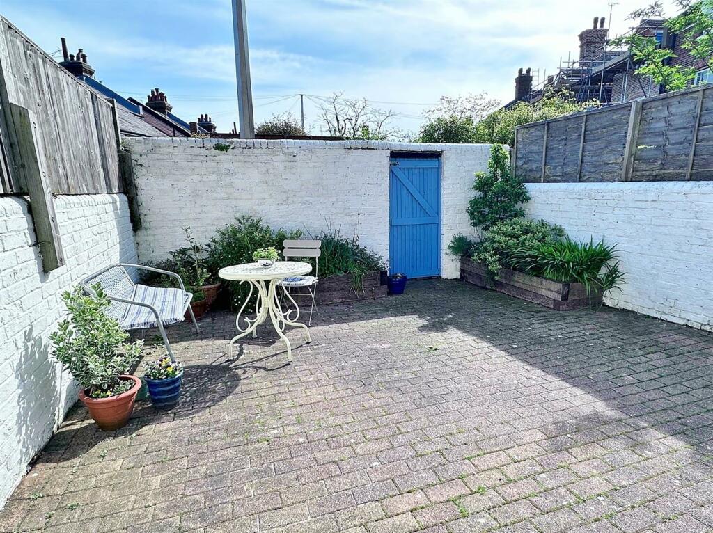 Additional image 14 of Vicarage Road, Eastbourne