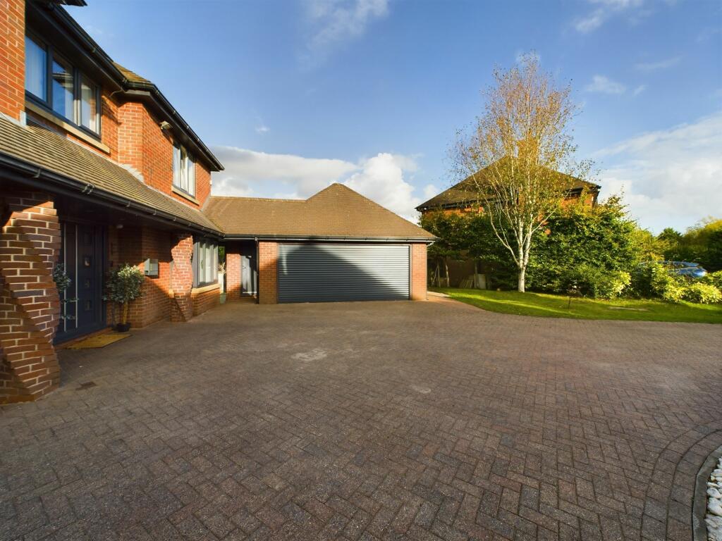 Additional image 65 of The Highgrove, Heaton, Bolton, BL1