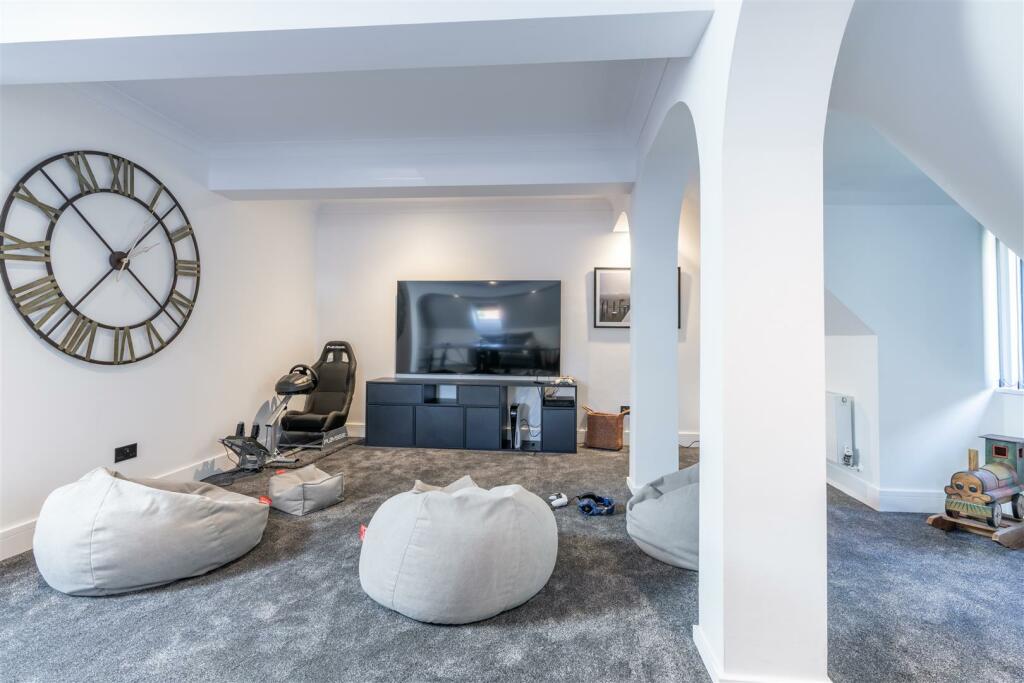 Additional image 23 of Newton Road, Canford Cliffs