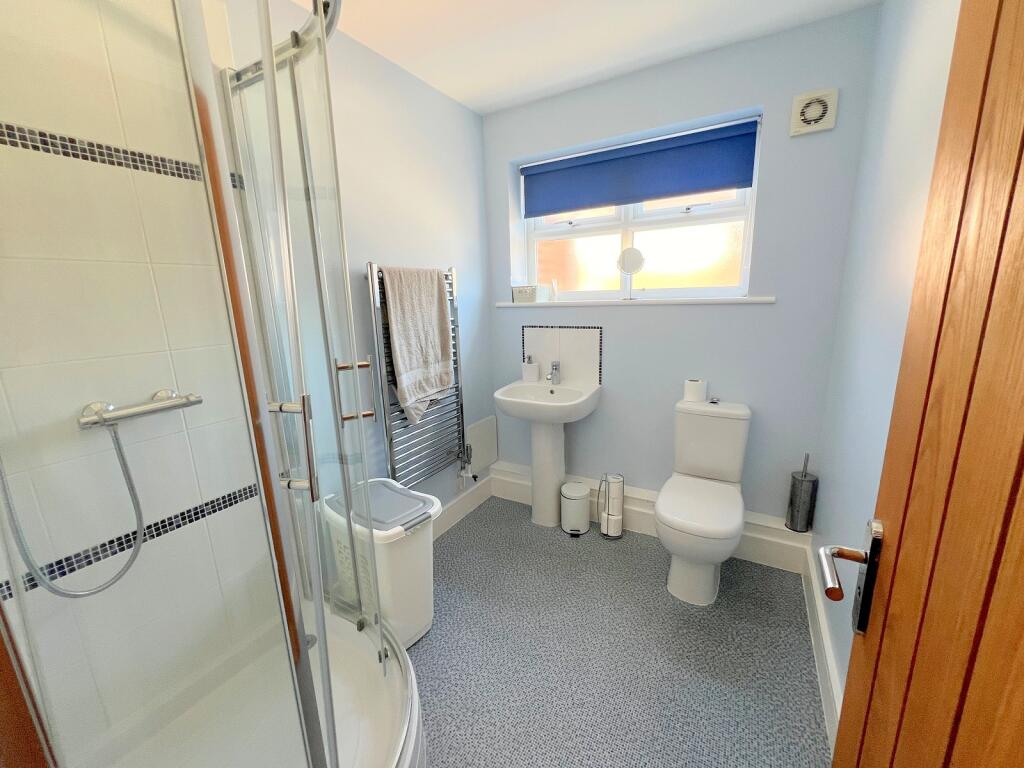 Additional image 7 of Station Road, New Milton, Hampshire. BH25 6JX