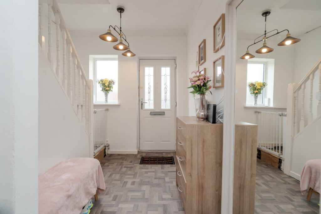 Additional image 10 of Spacious 3 Bedroom House with Large Rear Garden on Butterfield Road, Over Hulton, Lancashire