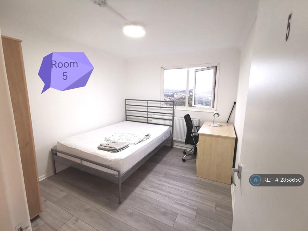 Additional image 16 of Jevington Drive, Brighton, BN2