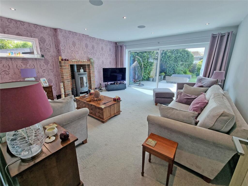 Additional image 6 of Cliffe Road, Barton on Sea, New Milton, Hampshire, BH25