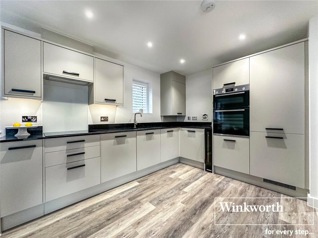 Additional image 13 of Wimborne Road East, Ferndown, BH22