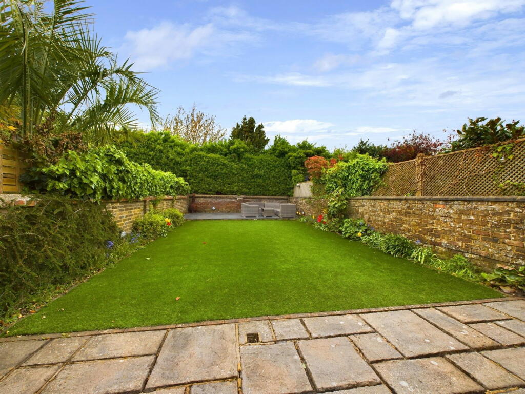Additional image 20 of Gordon Road, Shoreham-by-Sea
