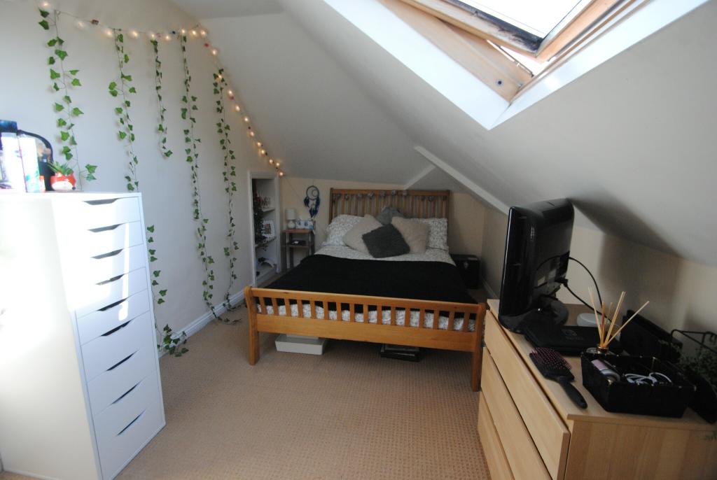 Additional image 9 of 2 Bed Flat in Central - Rushton