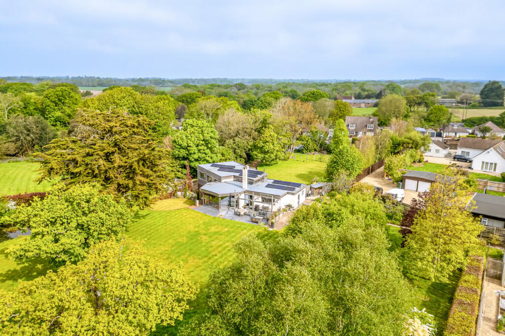 Additional image 20 of New Milton, Hampshire, BH25