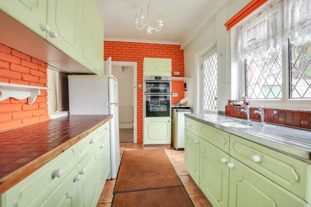 Additional image 14 of Chewton Common Road, Highcliffe, Christchurch, BH23