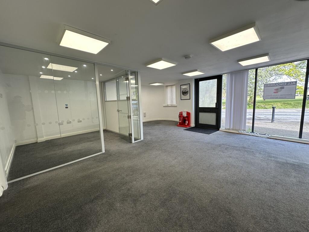 Additional image 2 of Unit 5 Parkland Place, 39-41 Old Milton Road, New Milton, Hampshire, BH25 6DJ