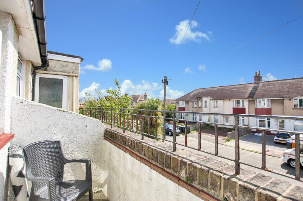 Additional image 9 of Centrecourt Road, Worthing, BN14 7AG