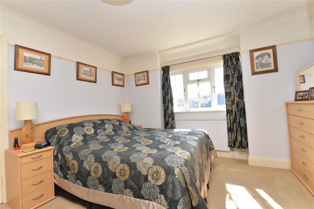 Additional image 10 of Beach Avenue, Barton on Sea, New Milton, Hampshire, BH25