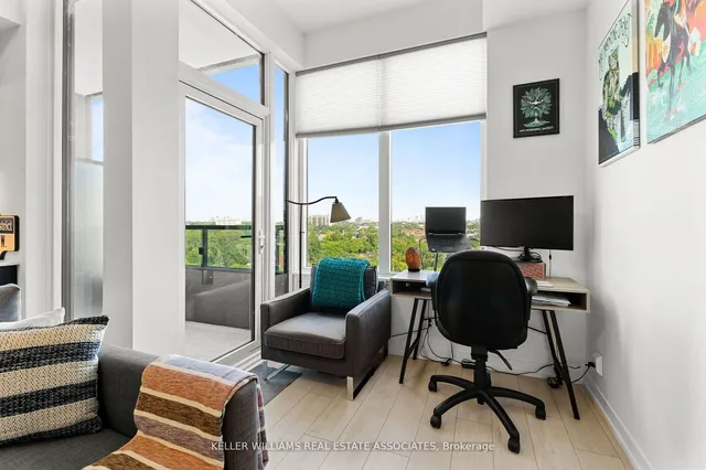 Additional image 10 of 270 Dufferin St Unit 919