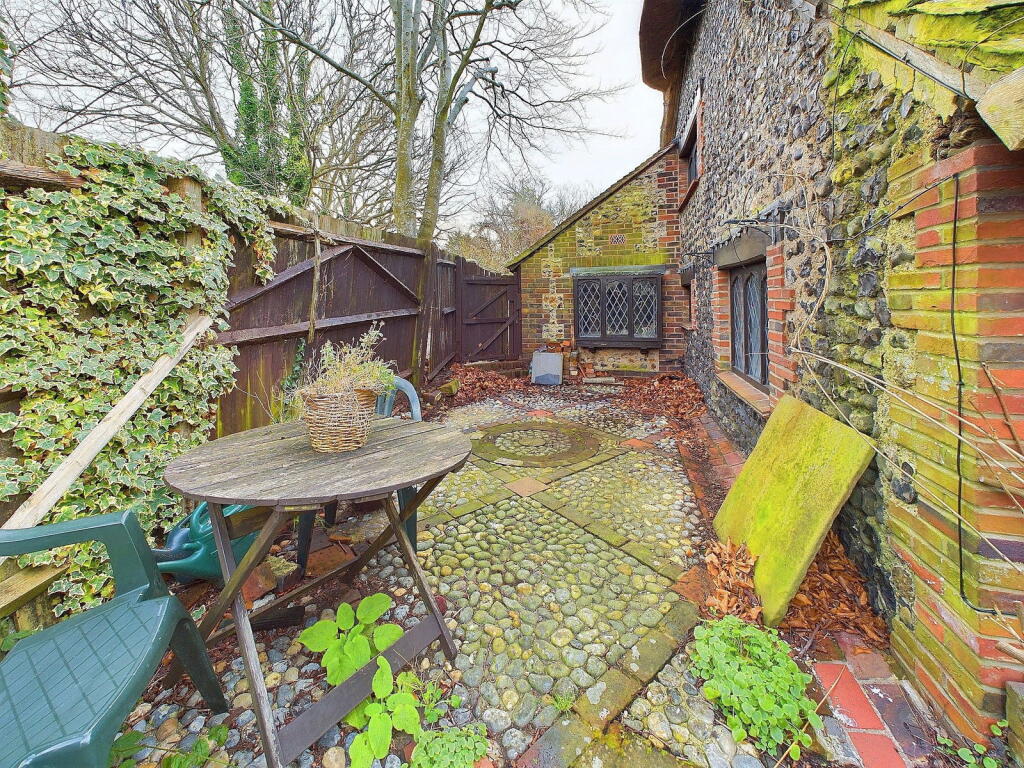 Additional image 13 of Connaught Avenue, Shoreham by Sea