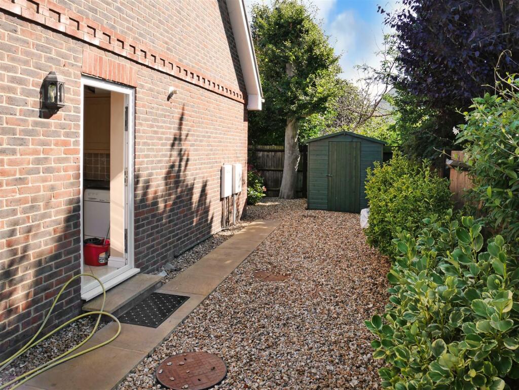 Additional image 23 of Sea Lane, East Preston