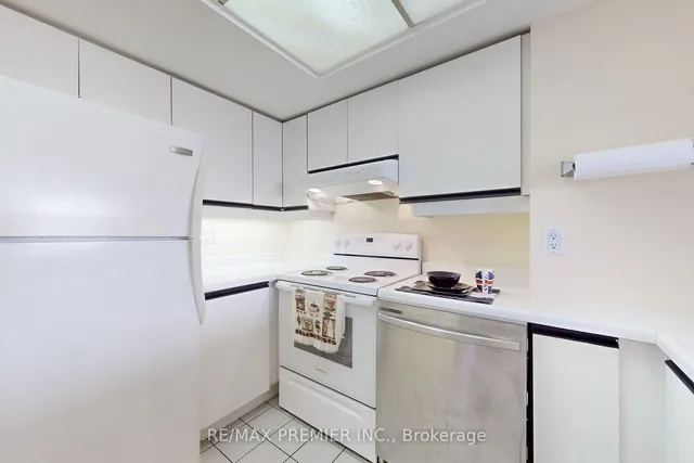 Additional image 5 of 45 Kingsbridge Garden Circ Unit 2101