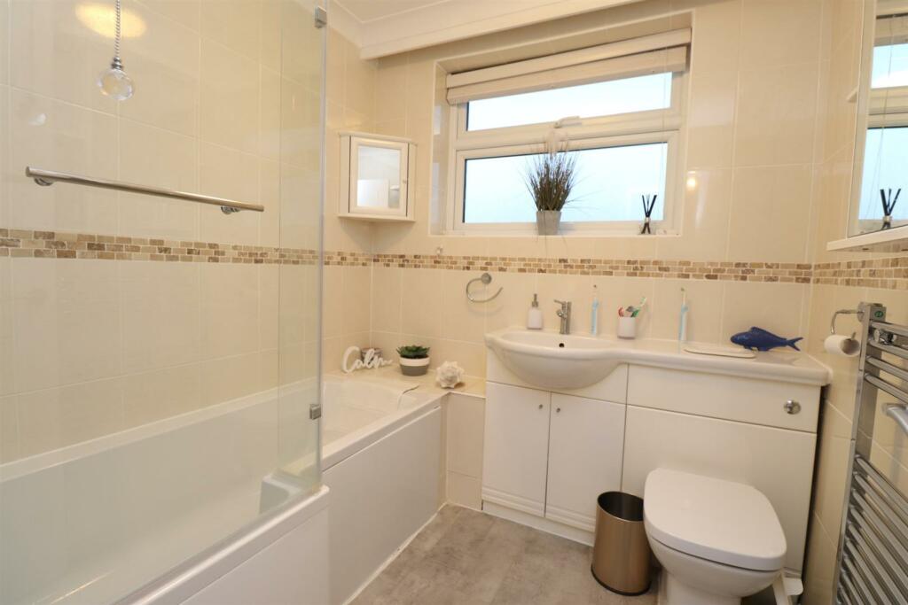 Additional image 9 of Sea Road, Barton On Sea, Hampshire, BH25