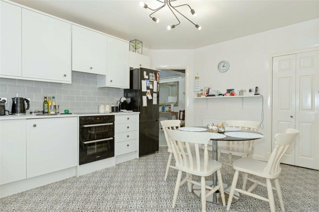 Additional image 28 of Marine Crescent, Goring-by-Sea, Worthing, West Sussex, BN12