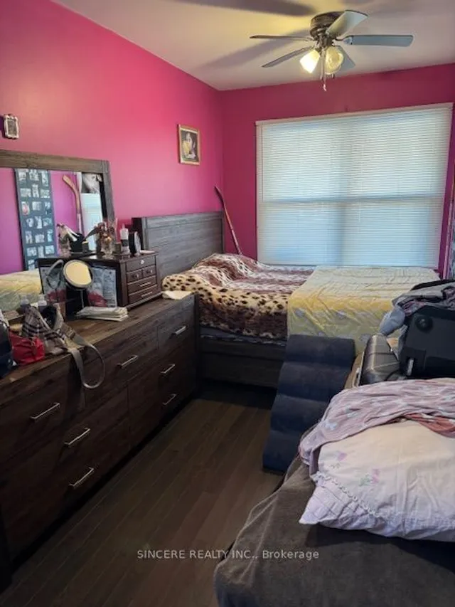 Additional image 21 of 26 Sixteenth St