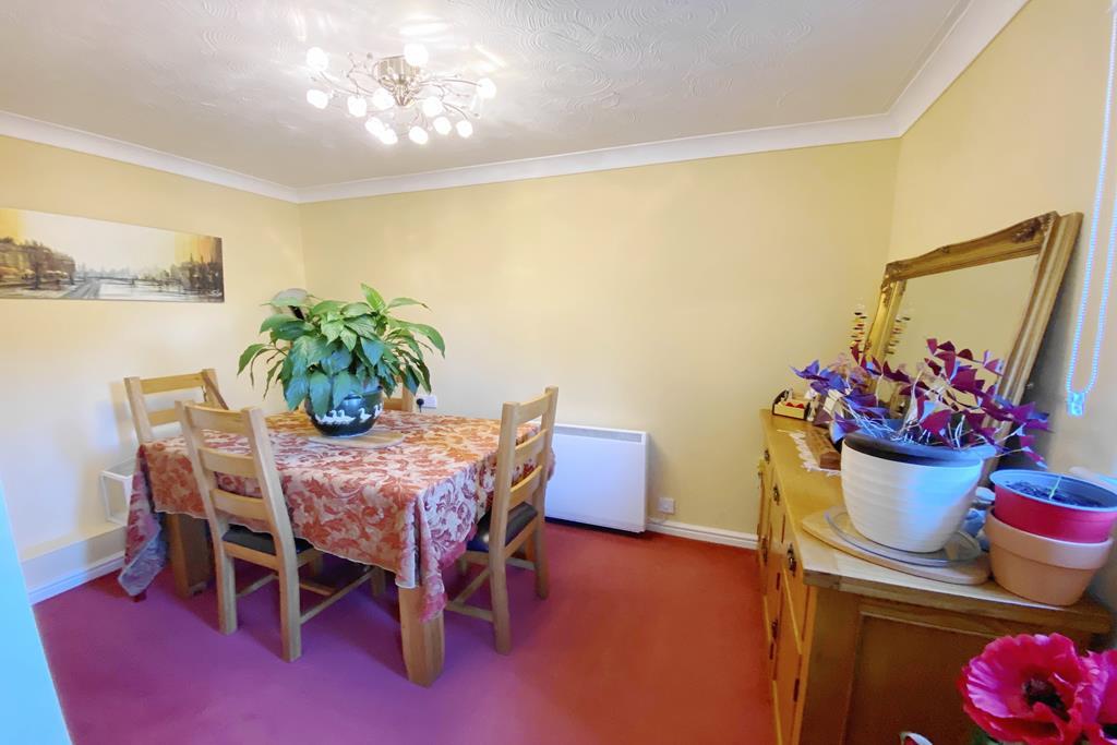Additional image 6 of Flat 22, Pinewood Court, West Moors, Ferndown, Dorset