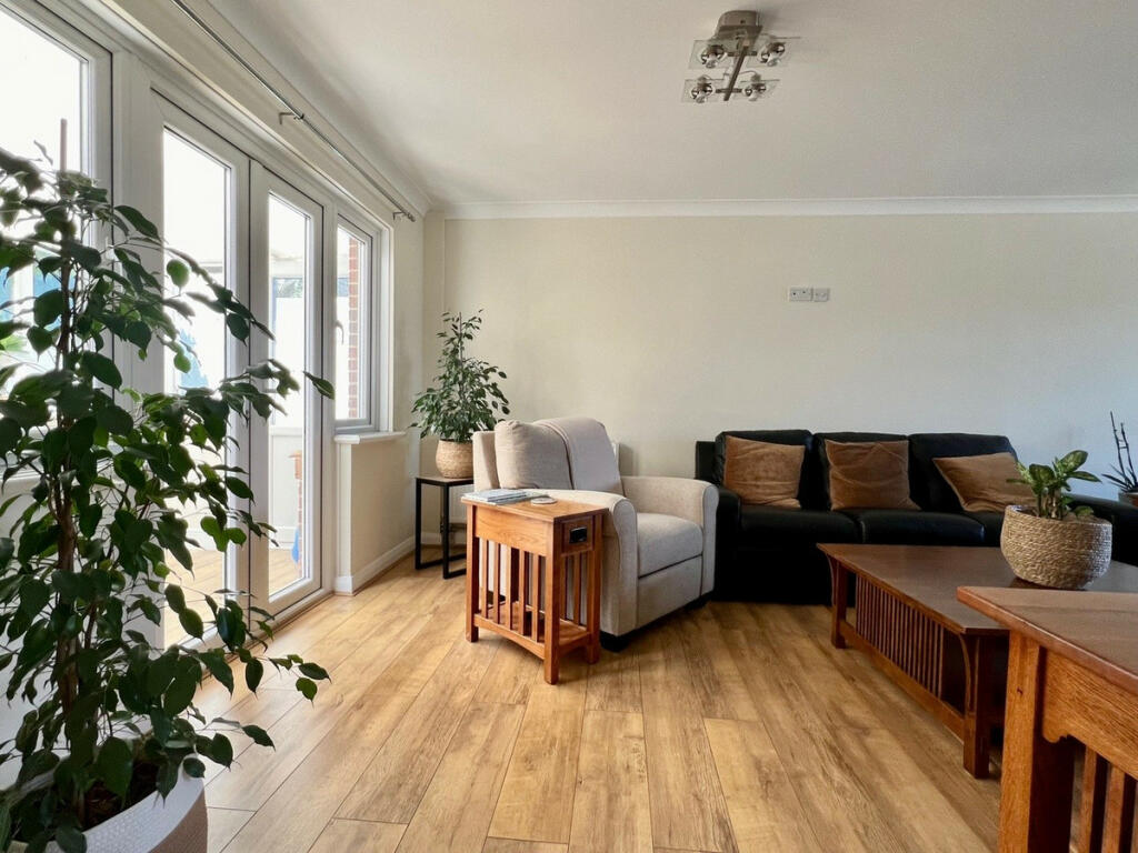 Additional image 4 of Goldstone Way, Hove