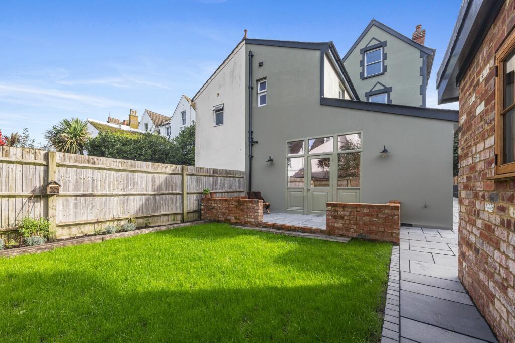 Additional image 27 of Westbourne Gardens, Hove, BN3