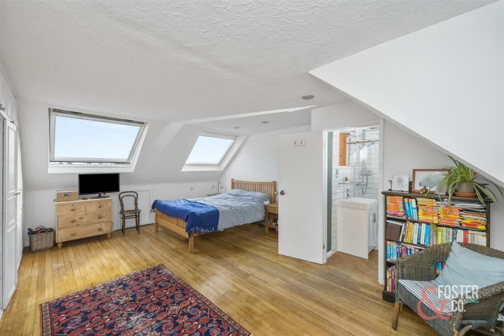 Additional image 24 of Redhill Drive, Brighton