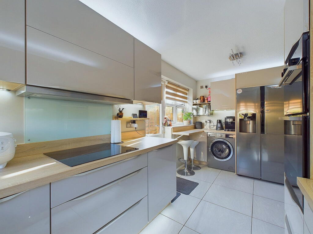 Additional image 5 of Highview, Sompting, Lancing, BN15 0QW