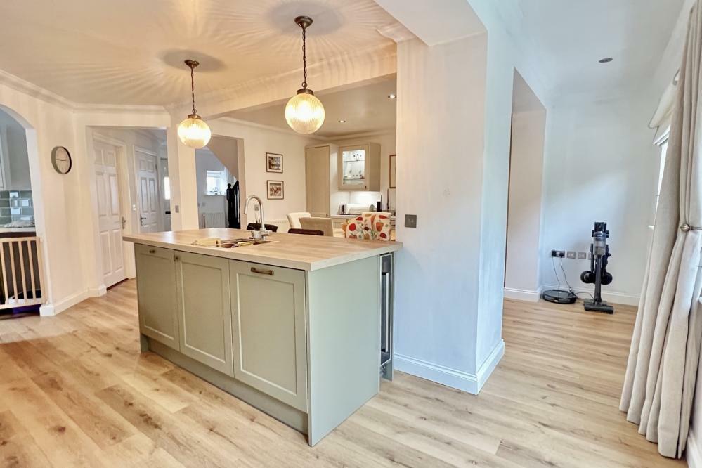 Additional image 5 of Ebblake Close, Verwood, BH31 6GF