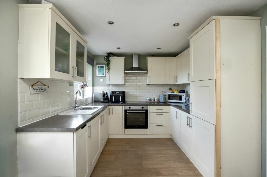 Additional image 5 of Priors Close, Upper Beeding, BN44