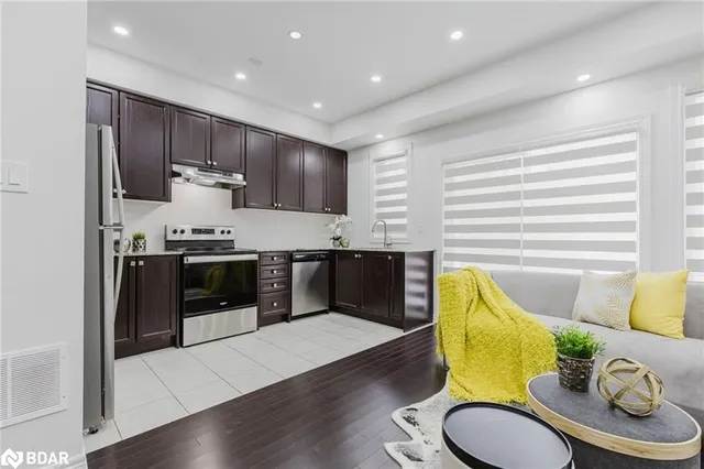 Additional image 9 of 3951 Koenig Rd