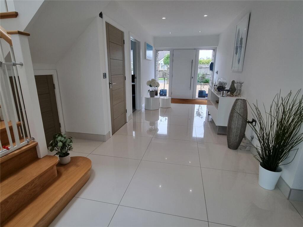 Additional image 10 of Cliffe Road, Barton on Sea, New Milton, Hampshire, BH25