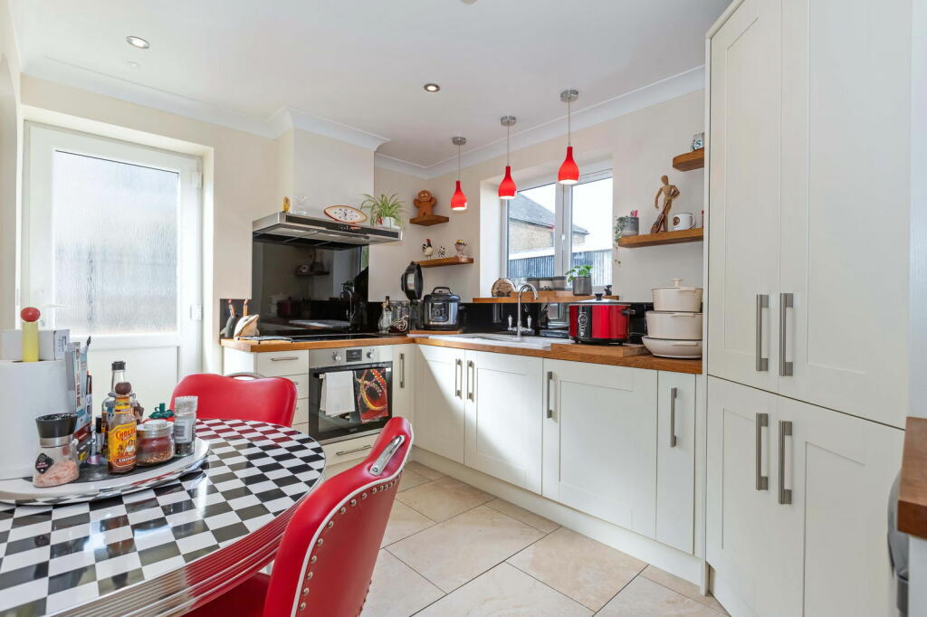 Additional image 33 of Pier Road, Littlehampton, West Sussex, BN17