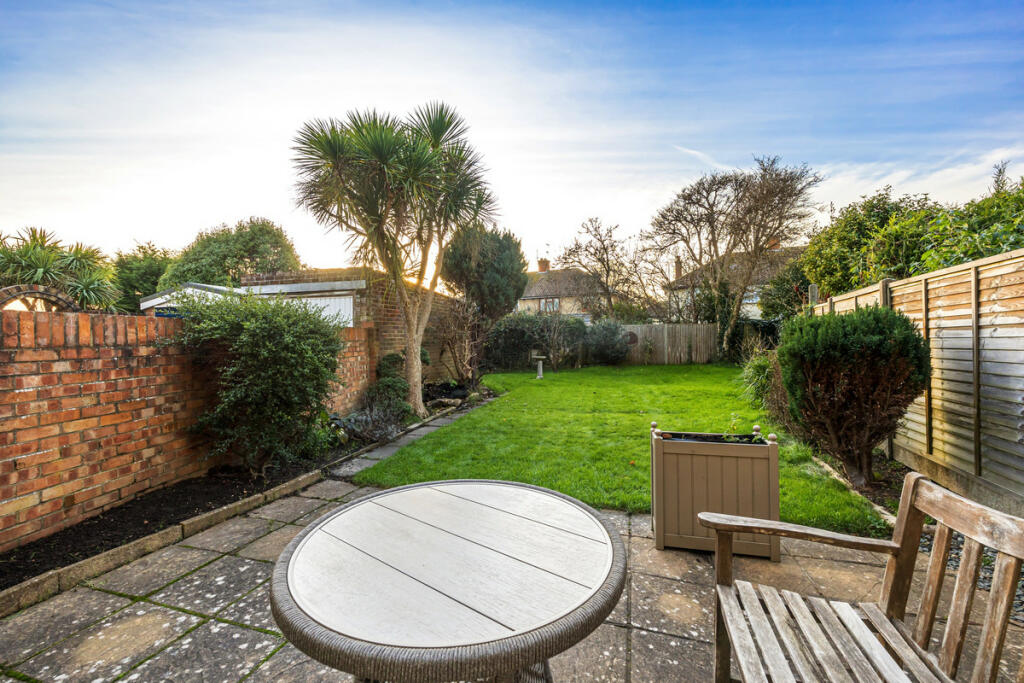 Additional image 16 of Nutley Crescent, Worthing, BN12