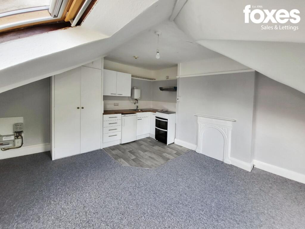 Additional image 4 of Flat 7, 6 Wootton Gardens
