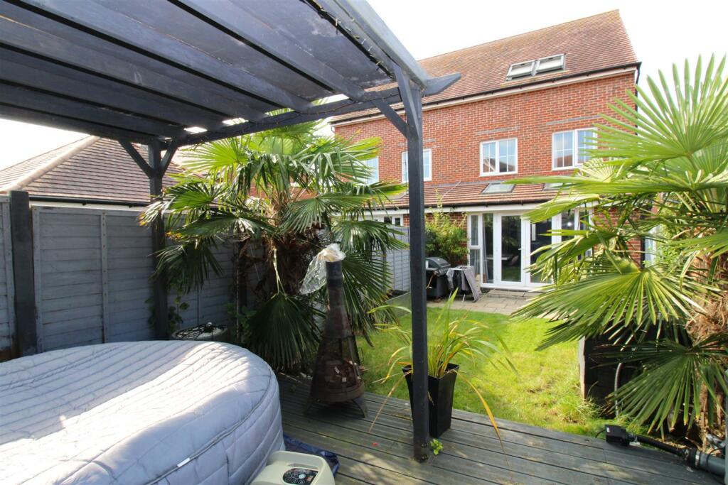 Additional image 14 of Benjamin Gray Drive, Littlehampton