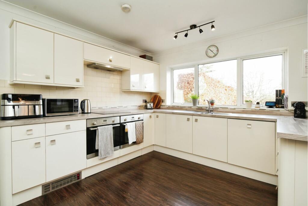 Additional image 5 of Eldred Avenue, Brighton, BN1