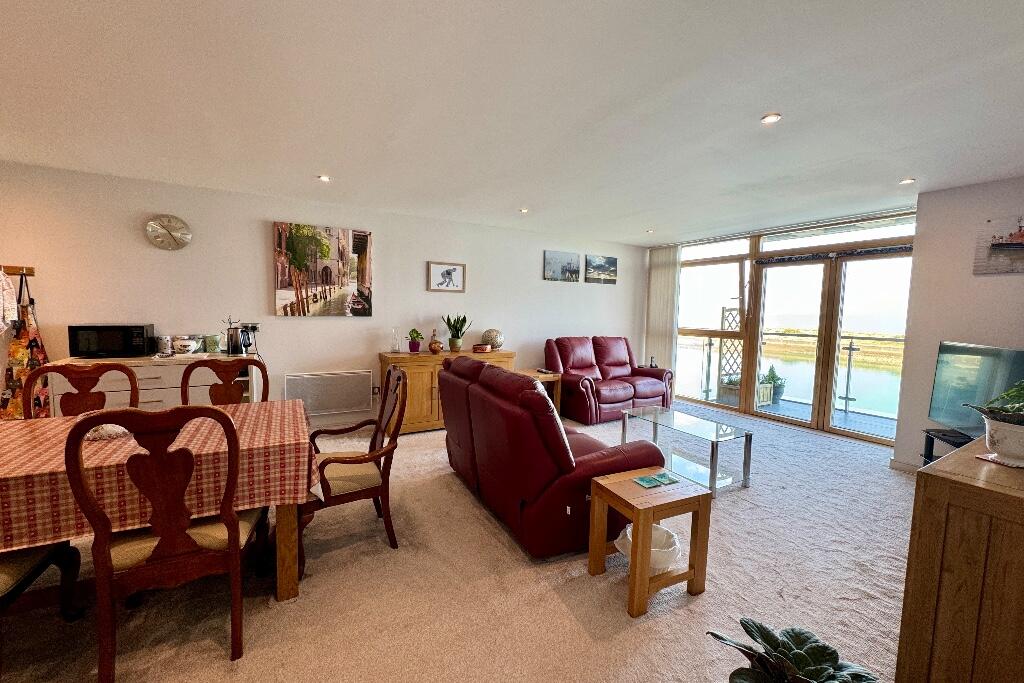 Additional image 9 of Sea Views, Sovereign Harbour, BN23