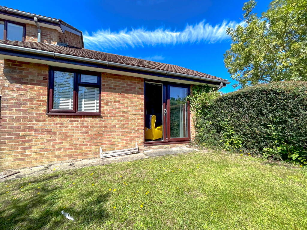 Additional image 7 of Godmanston Close, Poole, BH17 8BT