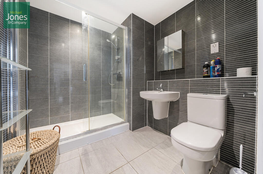 Additional image 6 of The Waterfront, Goring-by-Sea, Worthing, West Sussex, BN12