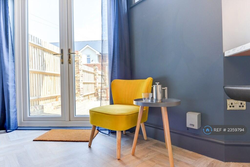 Additional image 10 of Cavendish Avenue, Eastbourne, BN22