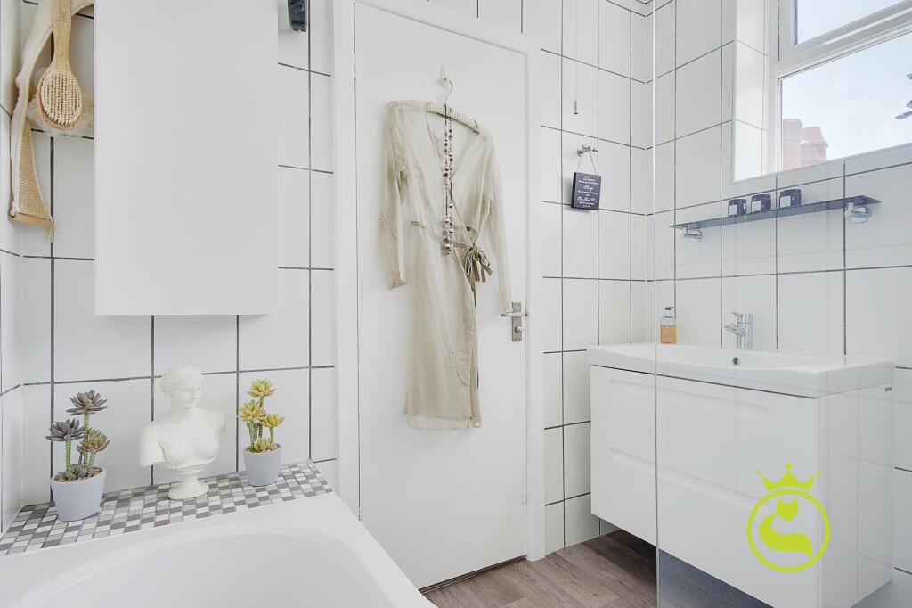 Additional image 17 of The Gatehouse, Durrant Road, BH2