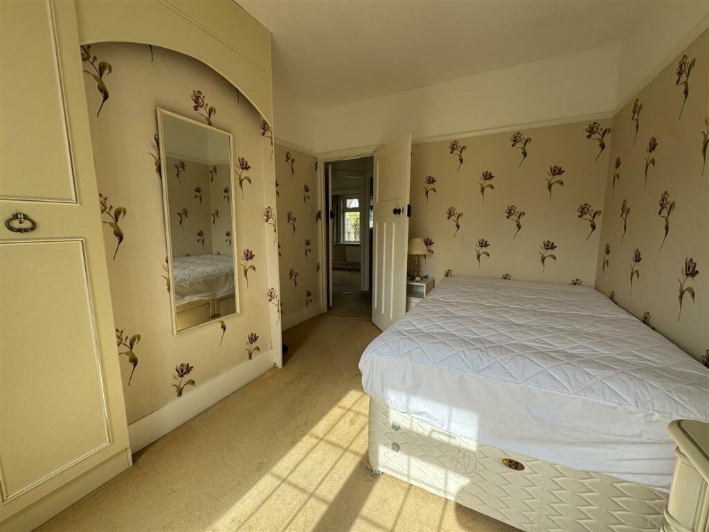 Additional image 22 of South Ferring