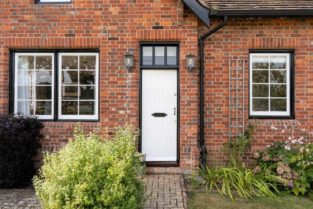 Additional image 59 of Ossemsley, Christchurch, BH23