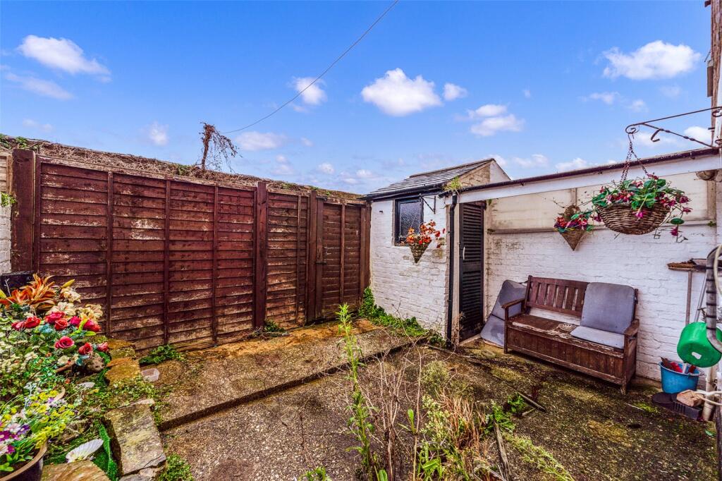 Additional image 2 of Warwick Gardens, Worthing, West Sussex, BN11